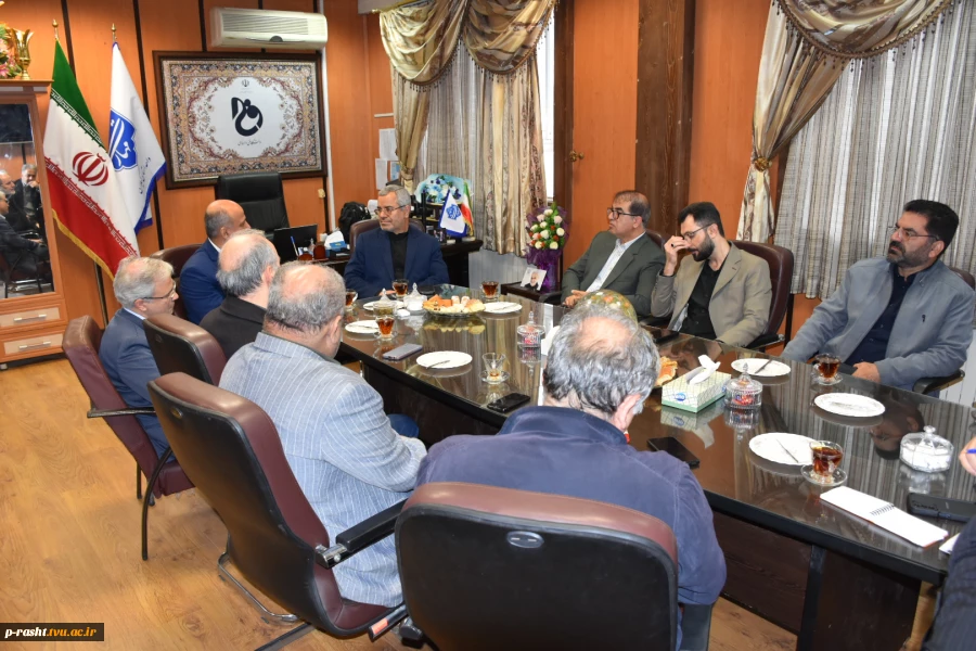 نشست هم اندیشی دکتر محمدرضا احمدی سنگری نماینده مردم شریف شهرستان رشت و خمام در مجلس شورای اسلامی با سرپرست دانشگاه ملی مهارت واحد استانی گیلان 4