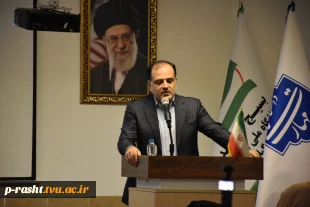دکتر فخر موسوی مدیر کل حوزه ریاست و روابط عمومی و هماهنگی امور مجلس و استان ها دانشگاه ملی مهارت
اساتید دانشگاه ملی مهارت با تبدیل علم به مهارت در تولید و خودکفایی کشور نقش آفرین هستند 4