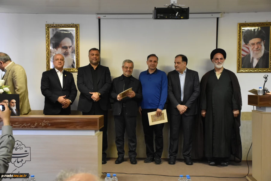 دکتر فخر موسوی مدیر کل حوزه ریاست و روابط عمومی و هماهنگی امور مجلس و استان ها دانشگاه ملی مهارت
اساتید دانشگاه ملی مهارت با تبدیل علم به مهارت در تولید و خودکفایی کشور نقش آفرین هستند 6